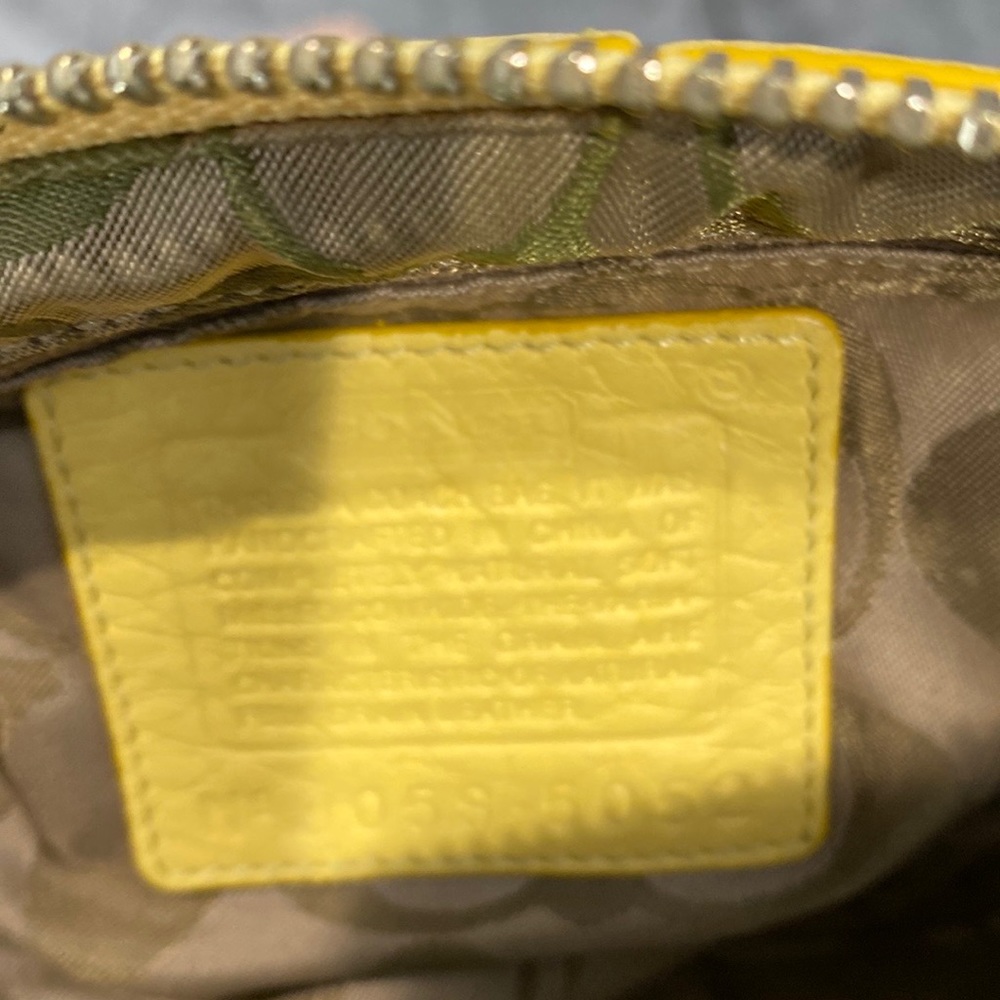 Coach bag oblong yellow